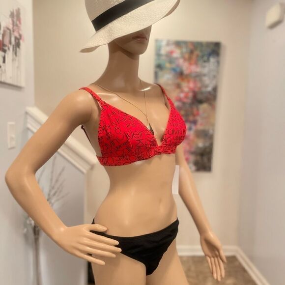 Calvin Klein Bikini Top, M - Picture 2 of 7